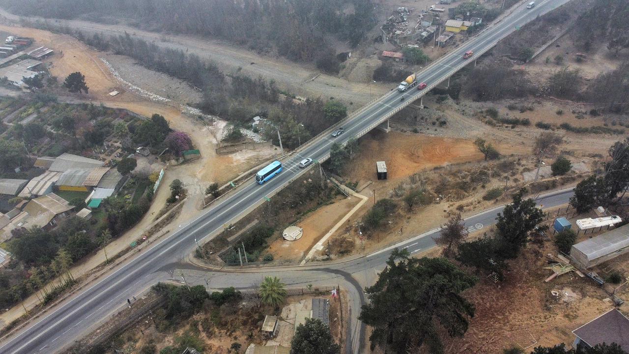 MOP construye nuevo puente Limache en Ruta 64